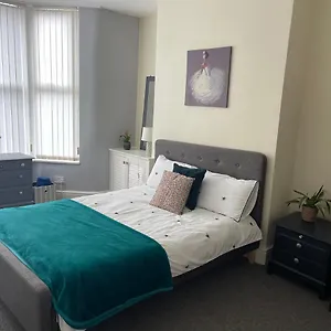 Marks Place Apartment